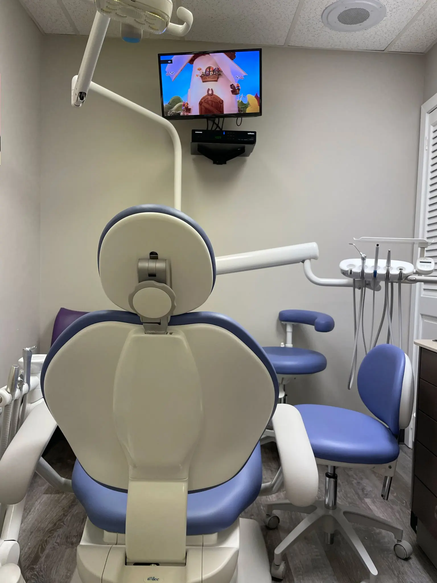 Dental Chamber